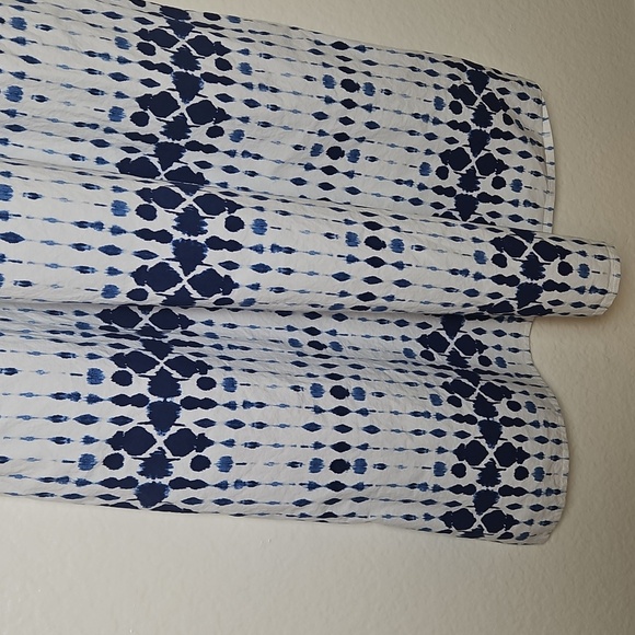 Universal Thread Navy and White Maxi Dress - Picture 4 of 6